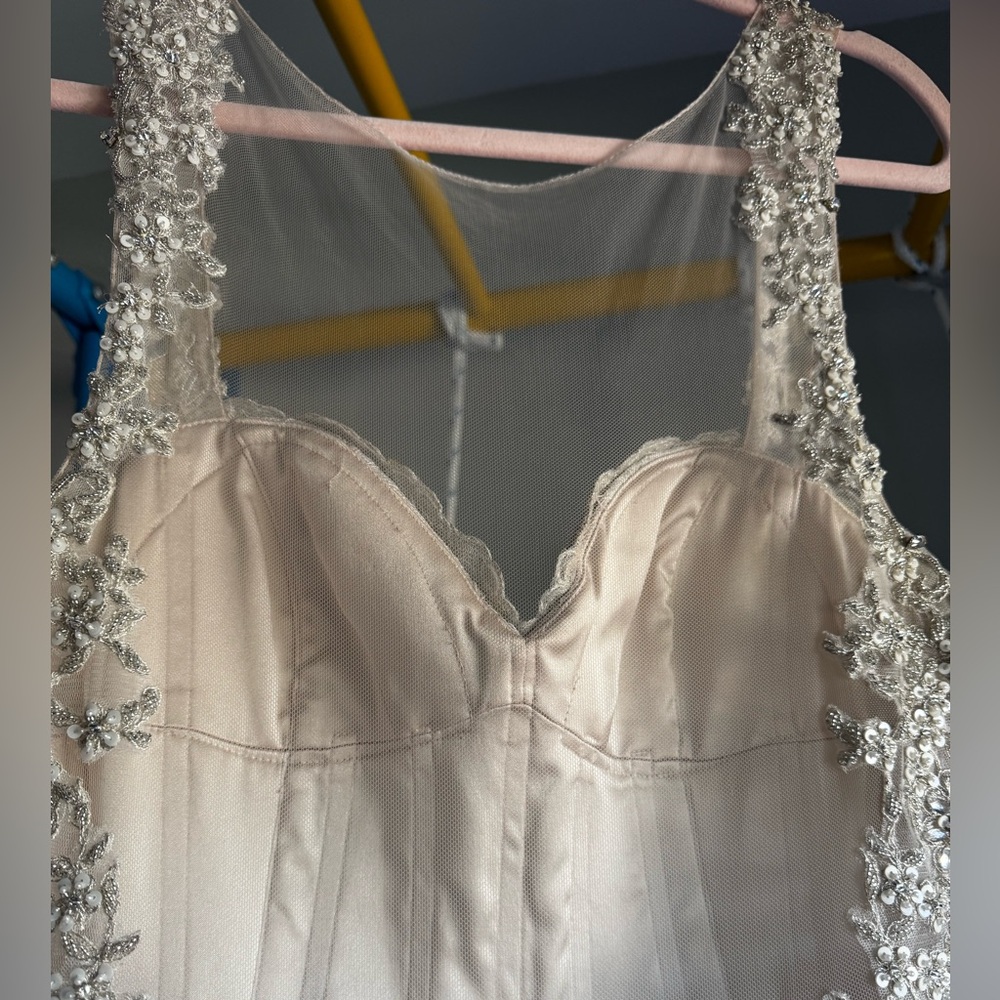 Watters Vienna Bride beautifully dress, size 8 - Picture 11 of 16
